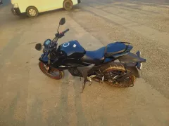 Suzuki Gixxer Dual Disc Dual Tone